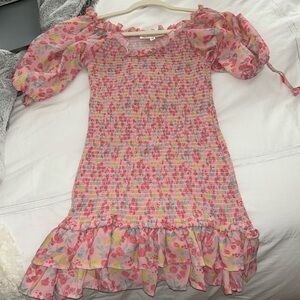 Floral pink dress with ruffles